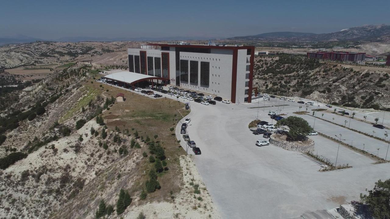 Lavanta Tepesi Hotel Ve Spor Tesisleri Burdur Buitenkant foto