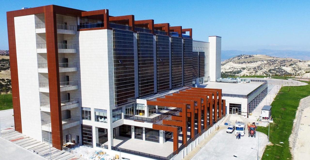 Lavanta Tepesi Hotel Ve Spor Tesisleri Burdur Buitenkant foto